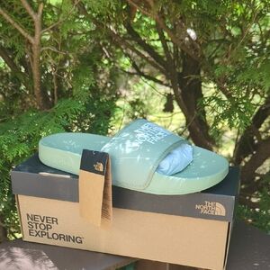 The North Face Women’s Base Camp Slides III